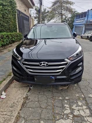 HYUNDAI TUCSON 1.6 16V T-GDI GASOLINA GLS ECOSHIFT HYUNDAI TUCSON 1.6 16V T-GDI GASOLINA GLS ECOSHIFT